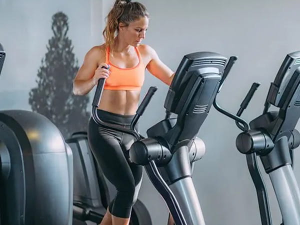 تردمیل، بهترین دستگاه ورزشی برای لاغری شکم و پهلو